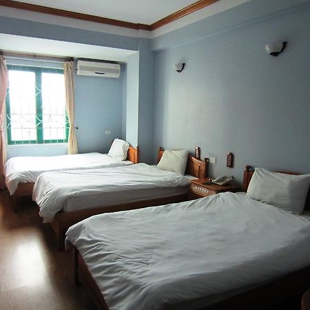 Green Bay Hotel Ha Long Bagian luar foto